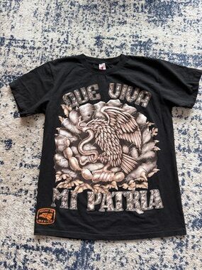 Black 'Que Viva Mi Patria' Mexican Tee